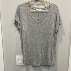 Zenana Outfitters Gray Short Sleeve Tee Casual Comfort